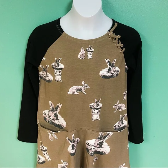 Art & Eden Black & Khaki Green Long Sleeve Bunny Graphic Skater Dress Girls 8
